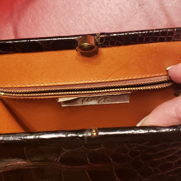 Handbag - Picture 5 of 6